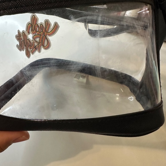 Victoria's Secret Cosmetic bag - Picture 9 of 12